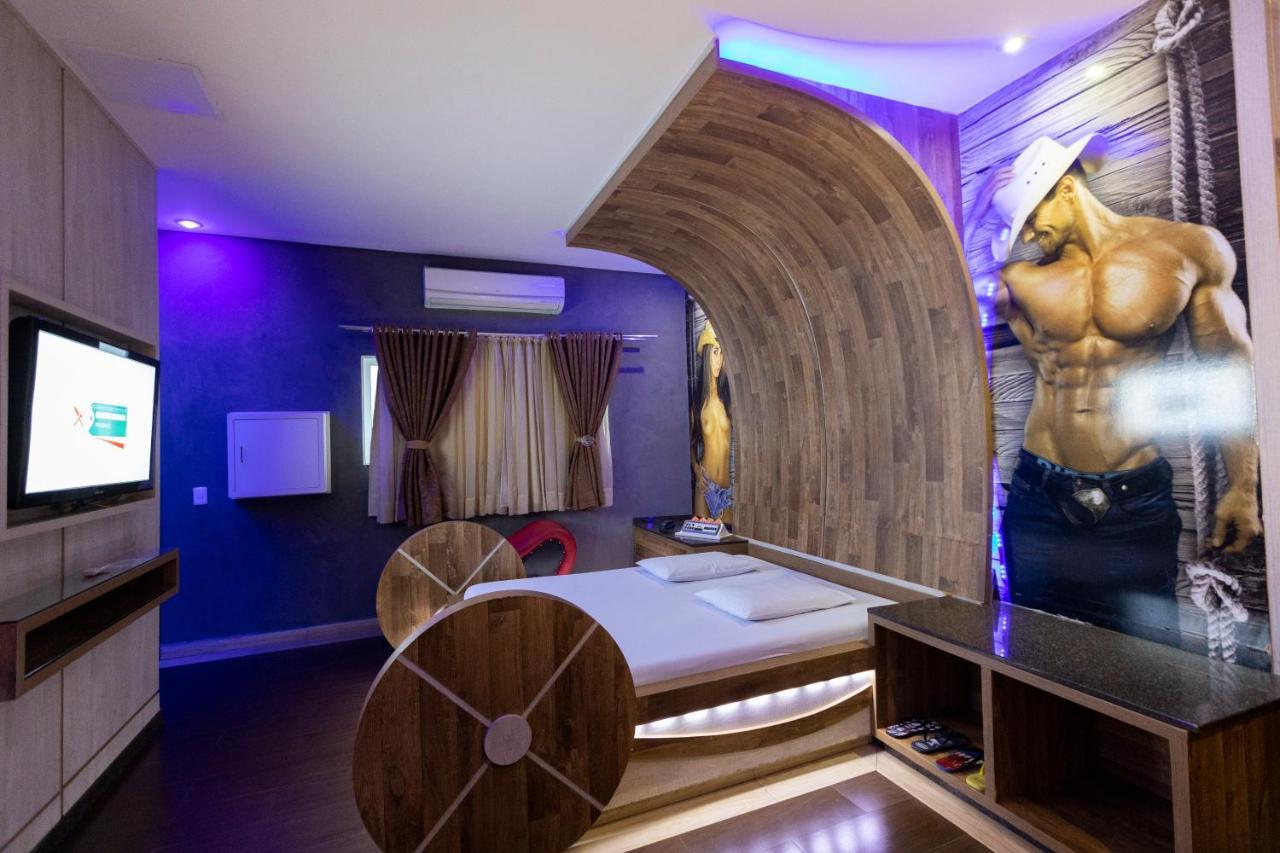 פוז דו איגואסו Troia Motel מראה חיצוני תמונה