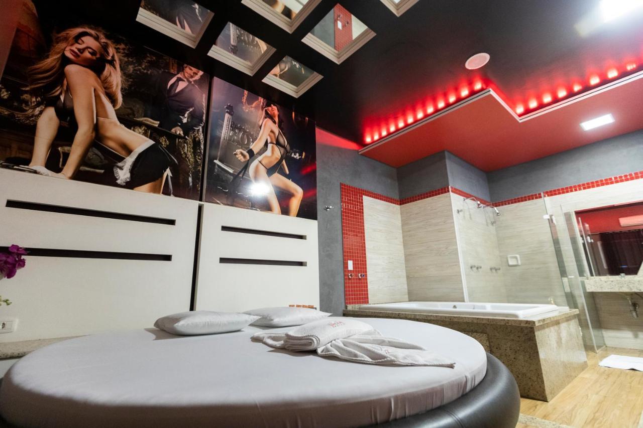 פוז דו איגואסו Troia Motel מראה חיצוני תמונה