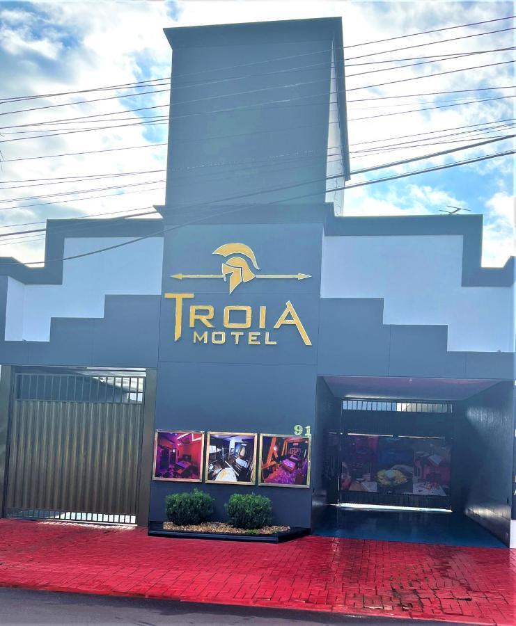 פוז דו איגואסו Troia Motel מראה חיצוני תמונה