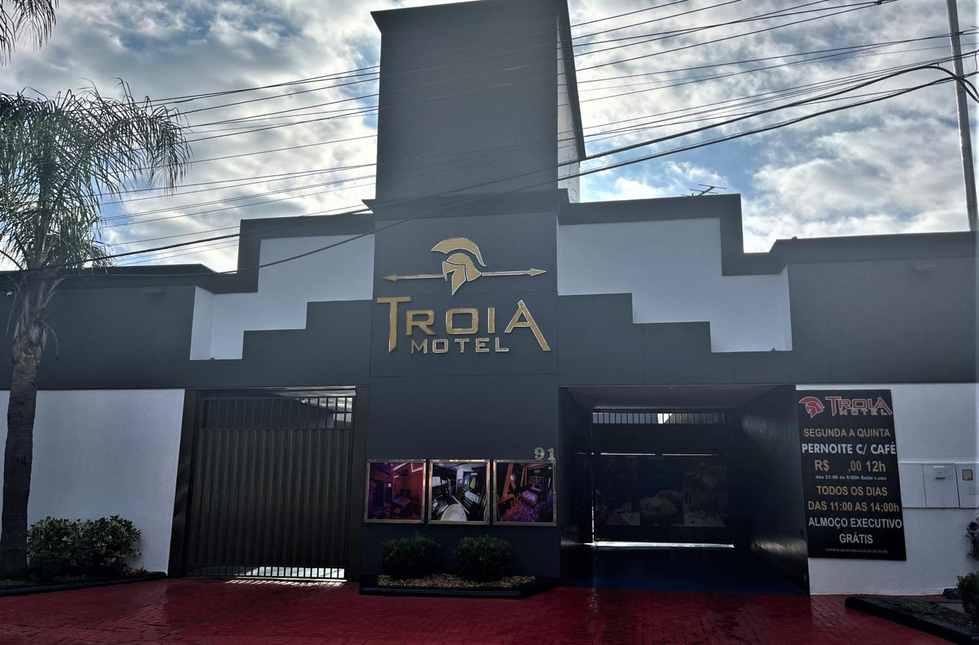 פוז דו איגואסו Troia Motel מראה חיצוני תמונה